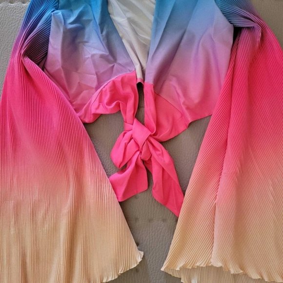 RAINBOW Print Knot Front Flounce Sleeve Top - Picture 4 of 7